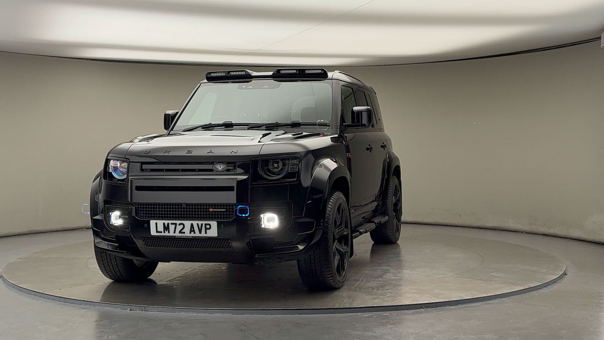 More views of Land Rover Defender 110