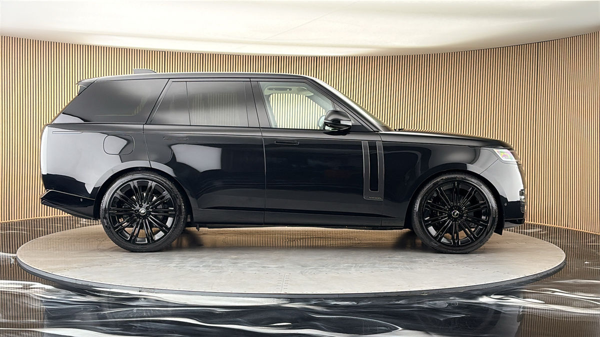 Land Rover Range Rover Image 16