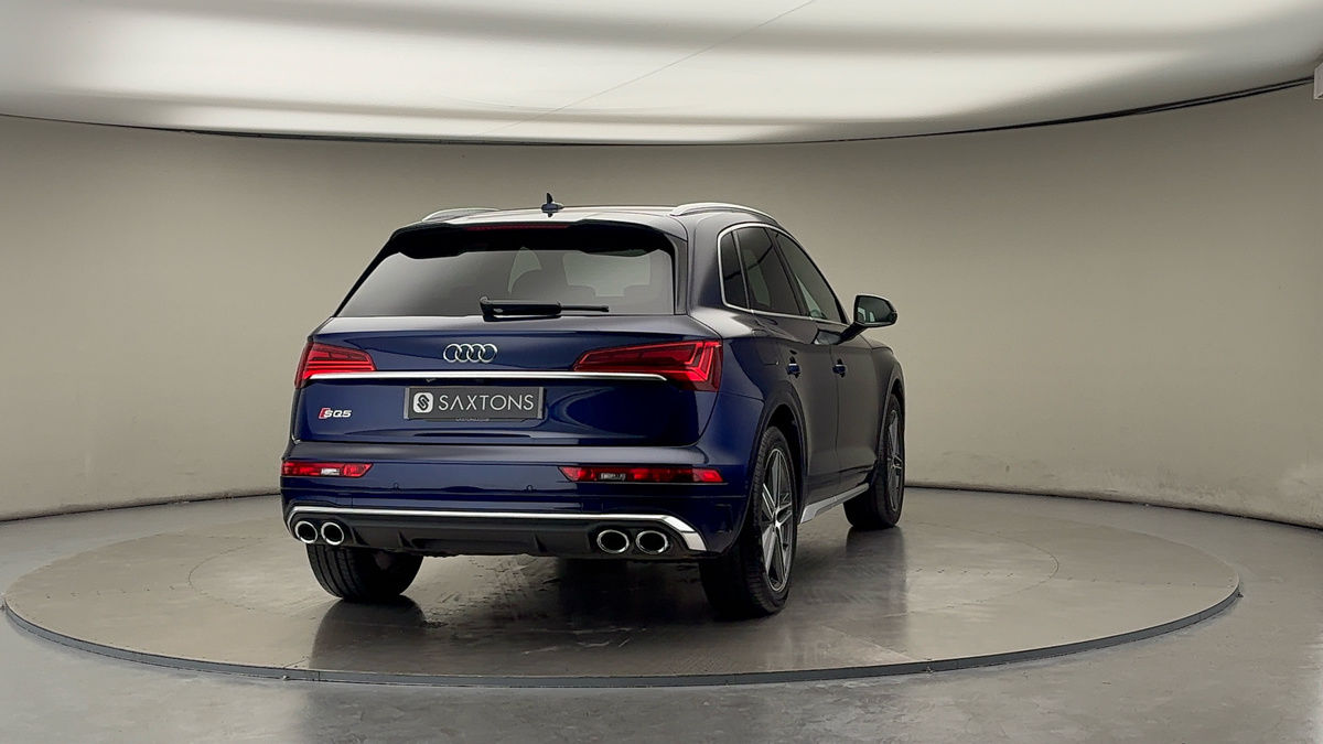 More views of Audi SQ5