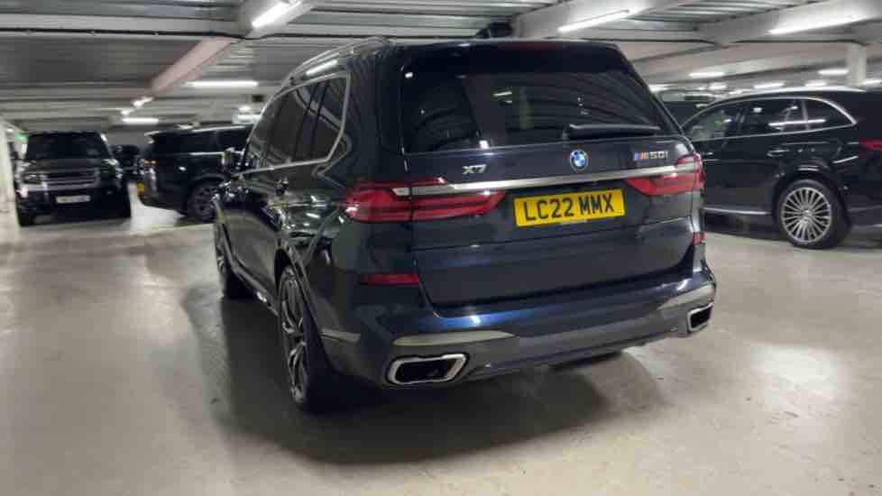 More views of BMW X7