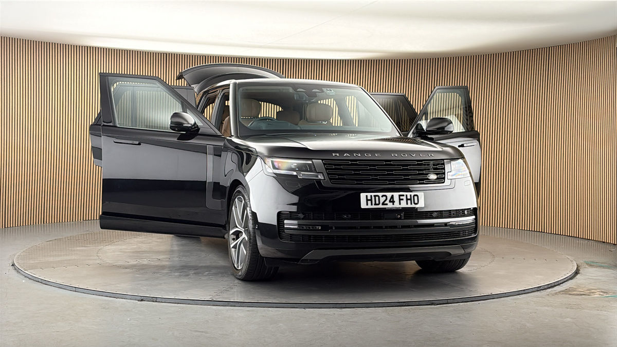 More views of Land Rover Range Rover