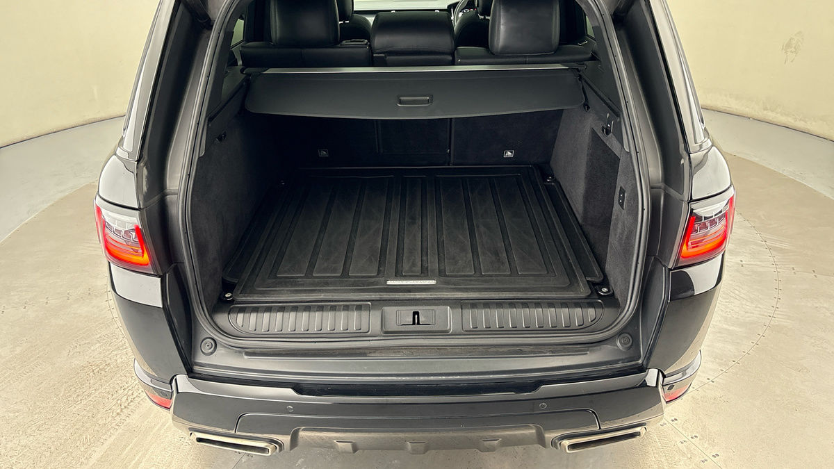 Land Rover Range Rover Sport Image 17