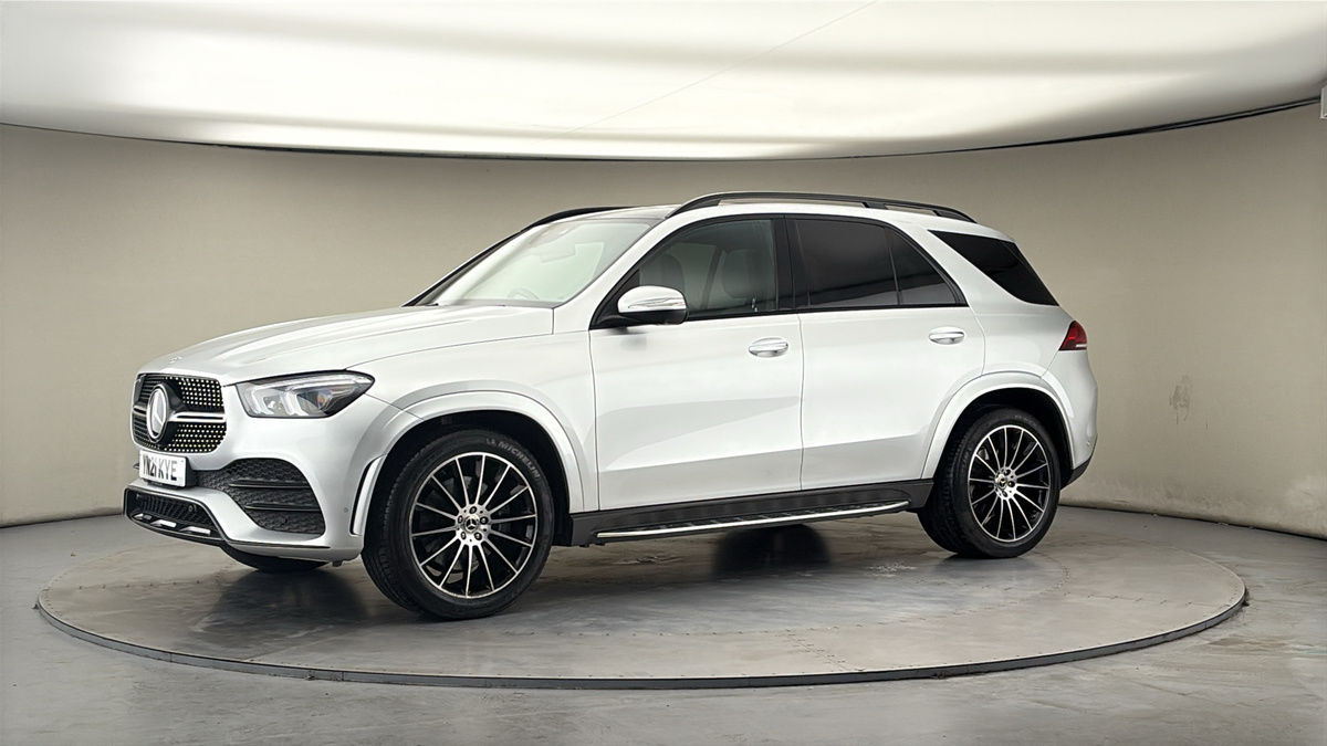More views of Mercedes-Benz GLE
