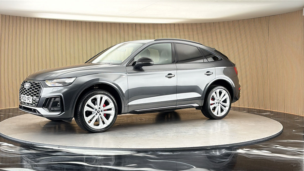More views of Audi Q5