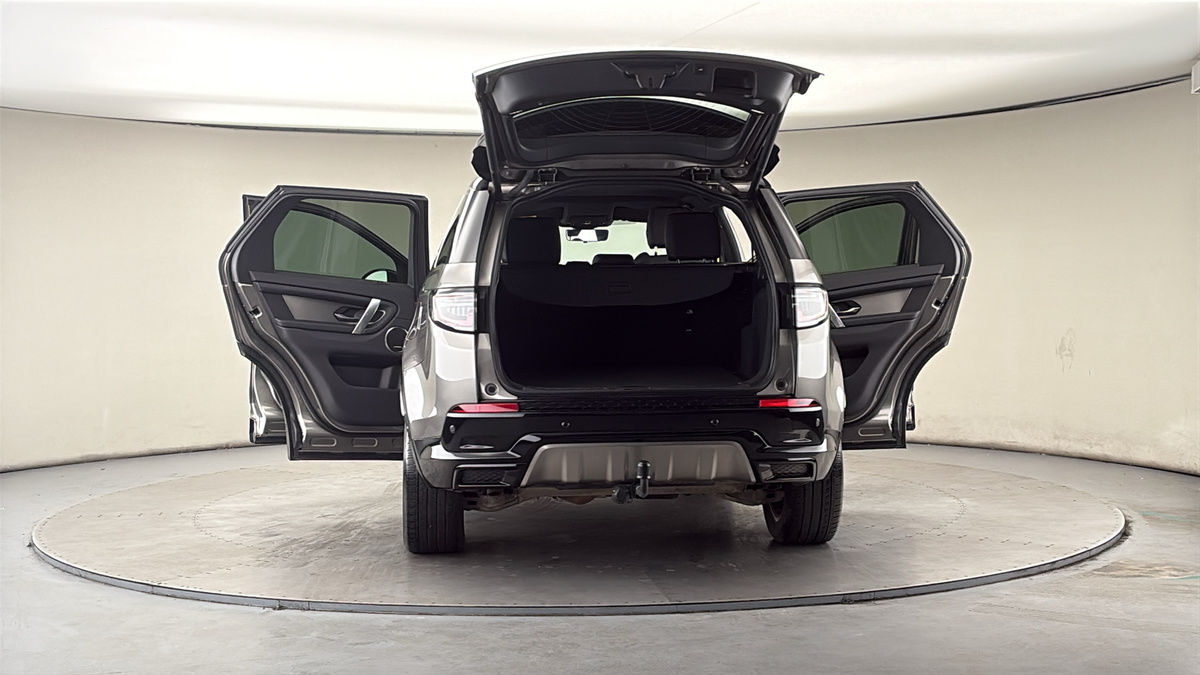 More views of Land Rover Discovery Sport