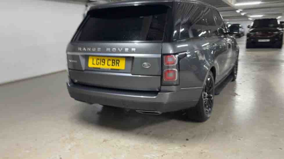 More views of Land Rover Range Rover