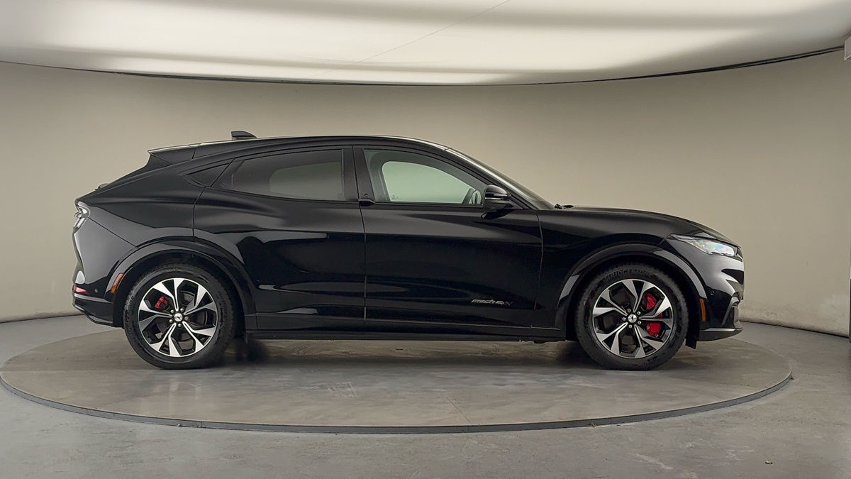 Ford Mustang Mach-E Image 17