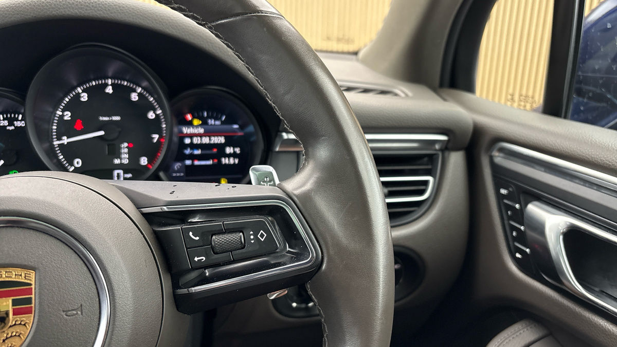 Porsche Macan Image 14