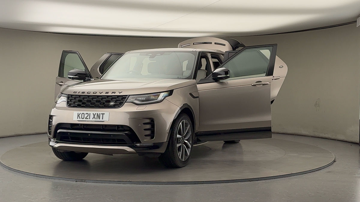 More views of Land Rover Discovery