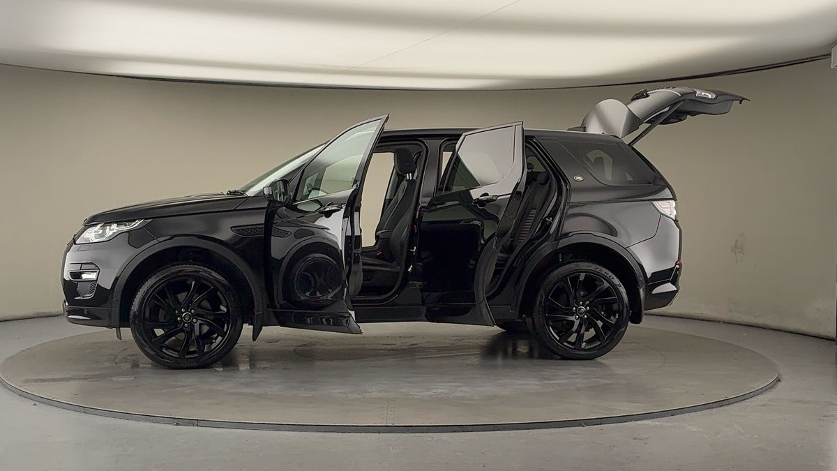 More views of Land Rover Discovery Sport