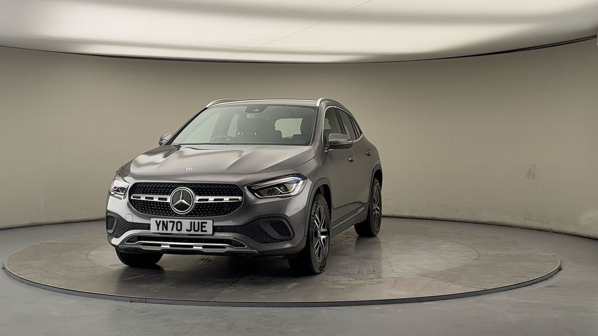 More views of Mercedes-Benz GLA