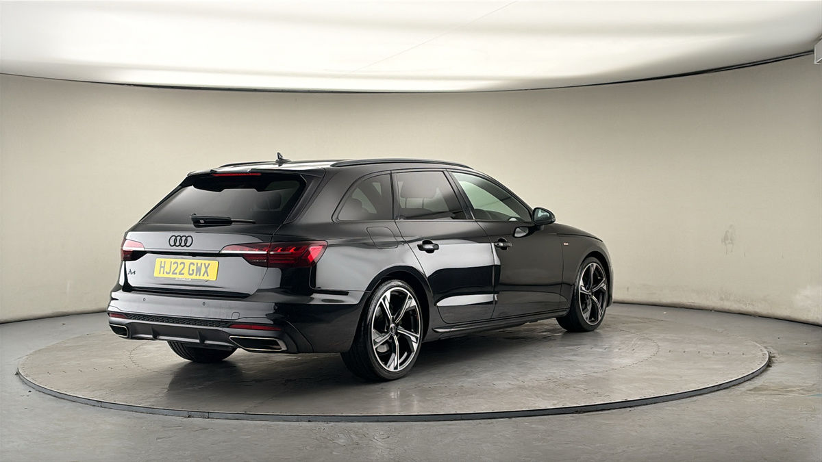 More views of Audi A4 Avant