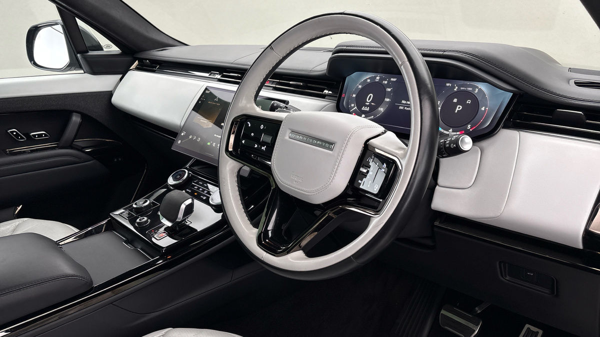 Land Rover Range Rover Sport Image 5