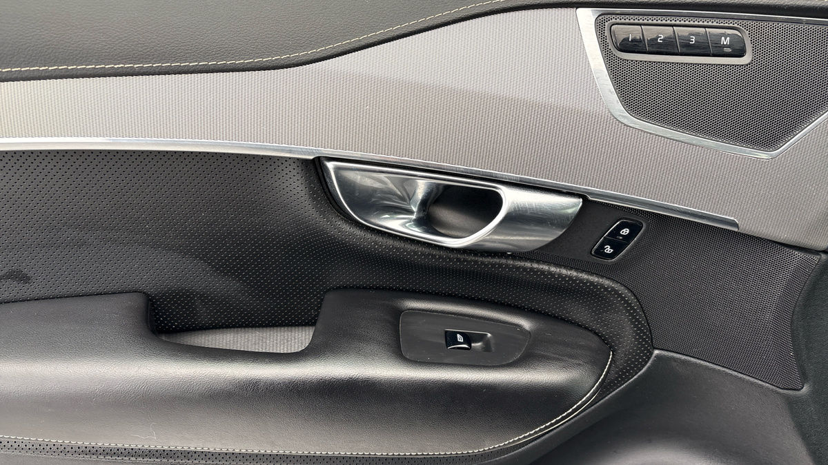 Volvo XC90 Image 19