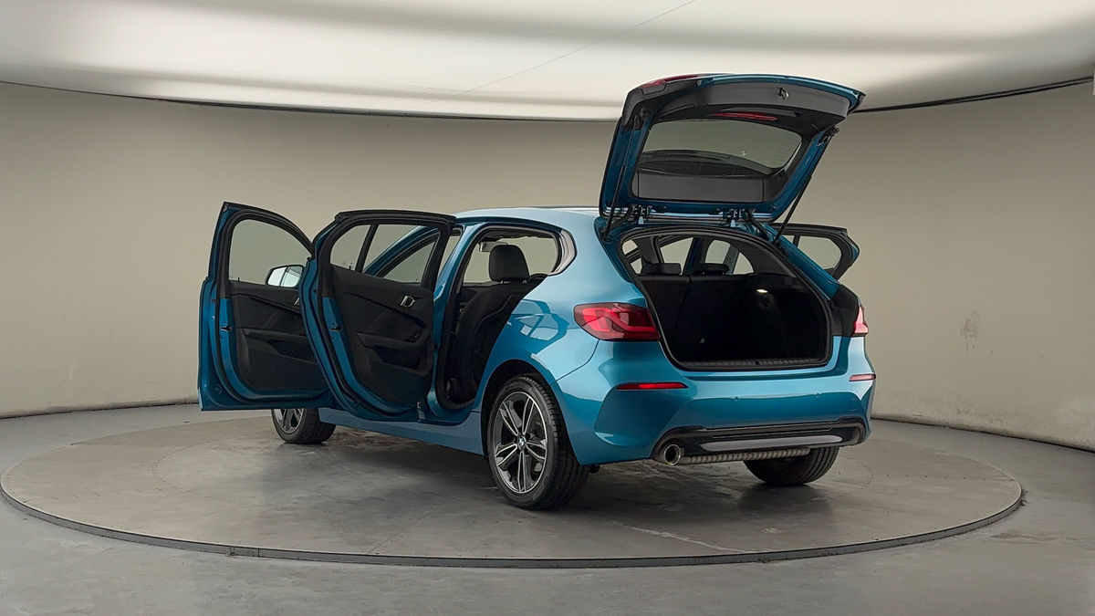 BMW 1 Series Image 23