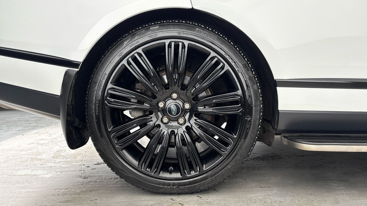 Land Rover Range Rover Image 10