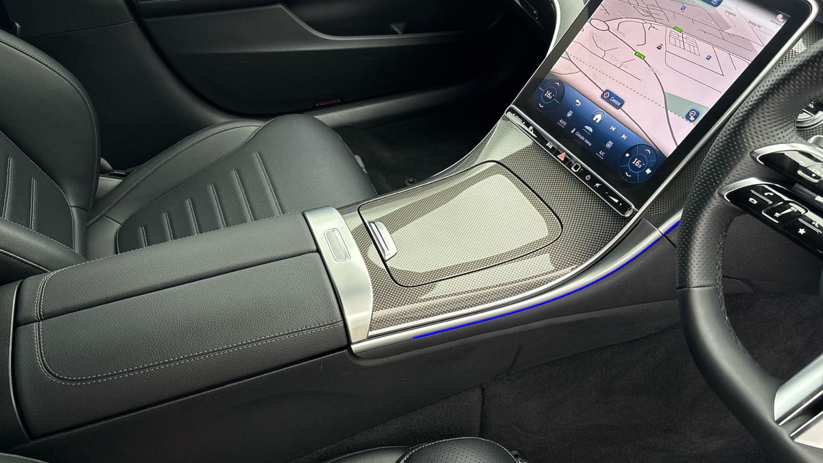 Mercedes-Benz C Class Image 18