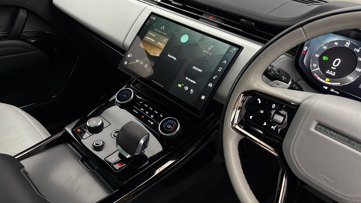 Land Rover Range Rover Sport Image 18