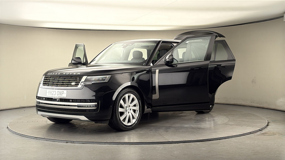 More views of Land Rover Range Rover