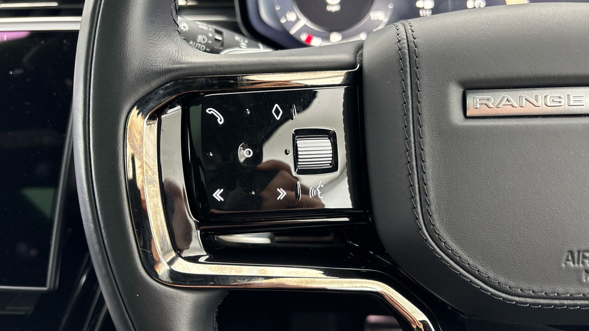 Land Rover Range Rover Sport Image 13