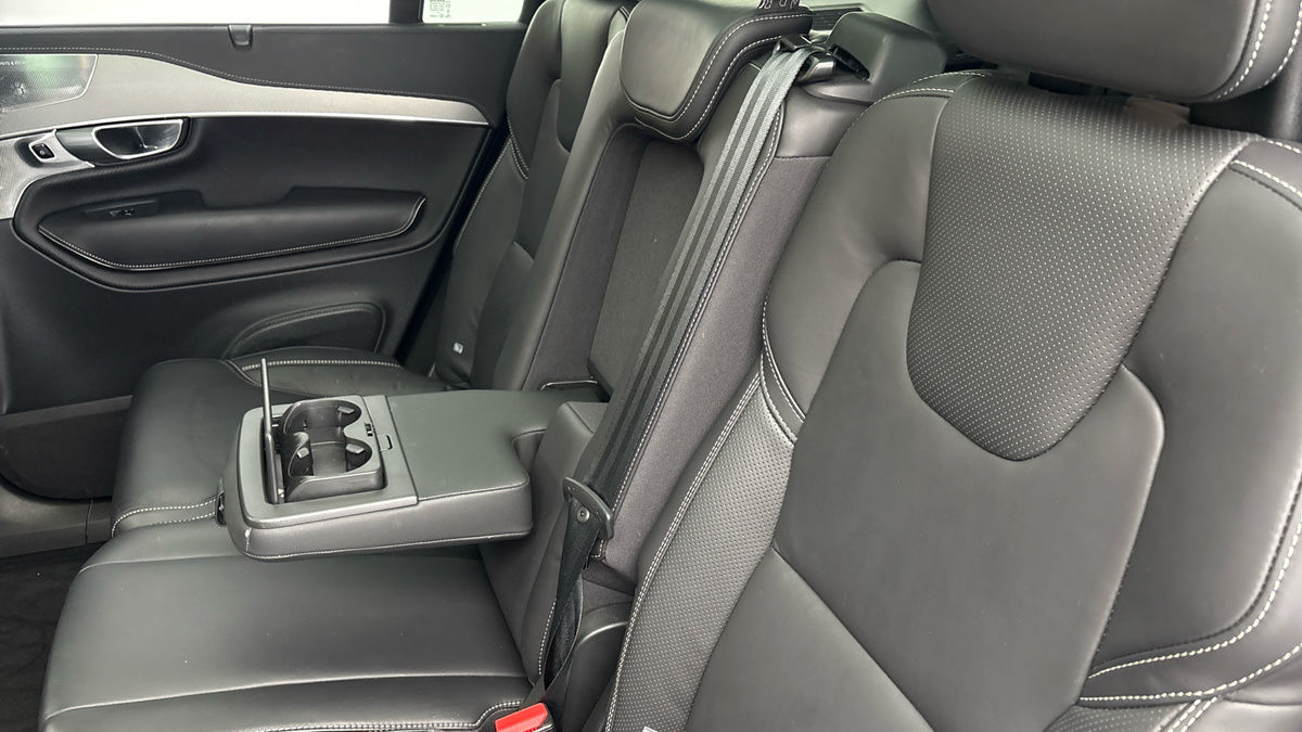 Volvo XC90 Image 9