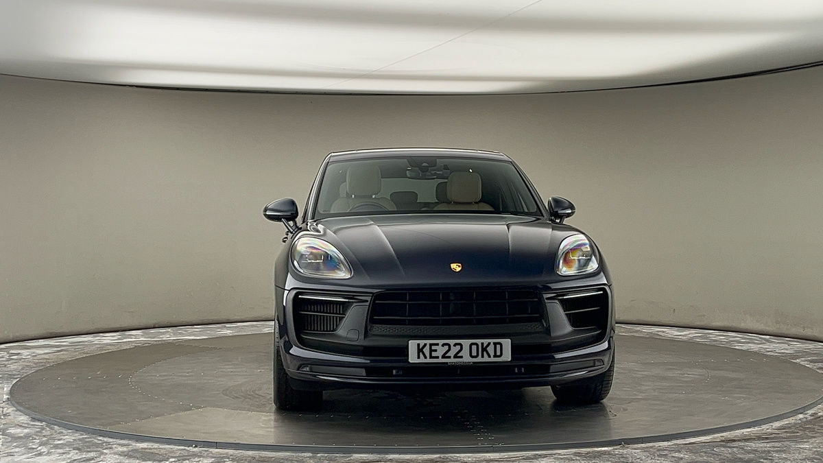 More views of Porsche Macan
