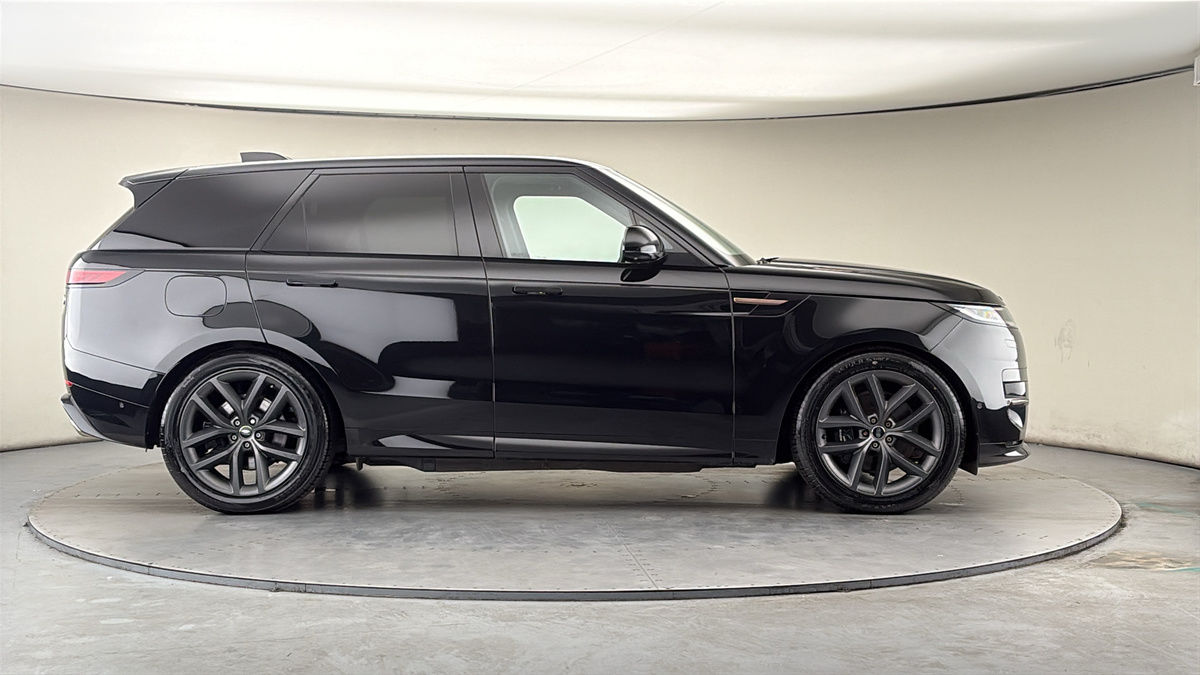 Land Rover Range Rover Sport Image 16
