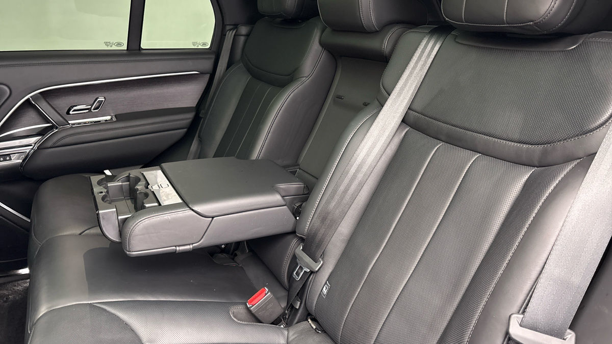 Land Rover Range Rover Image 9