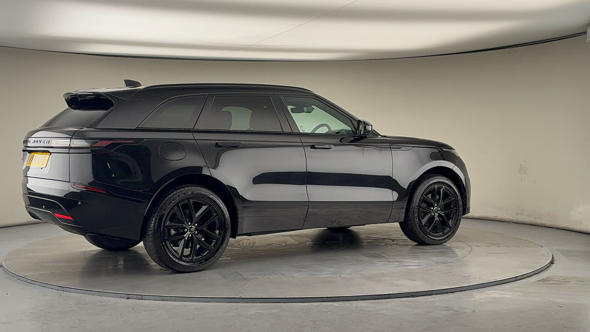 More views of Land Rover Range Rover Velar