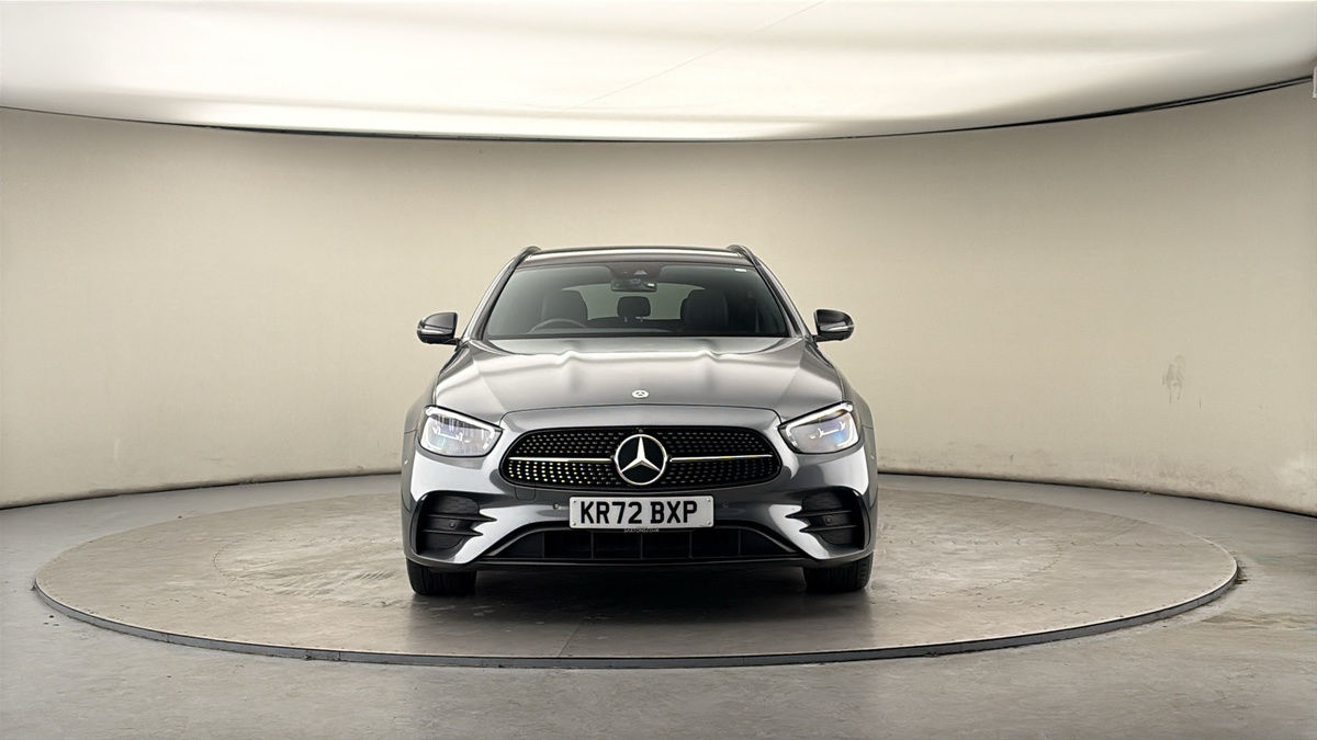 Mercedes-Benz E Class Image 3