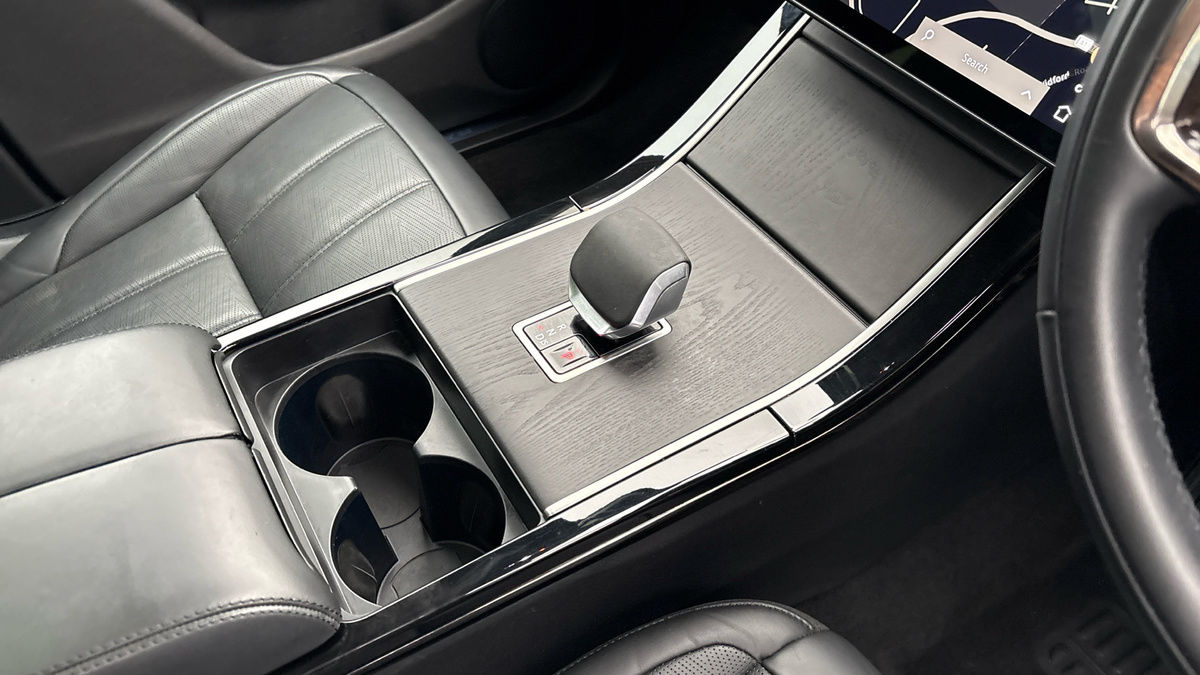 Land Rover Range Rover Evoque Image 18