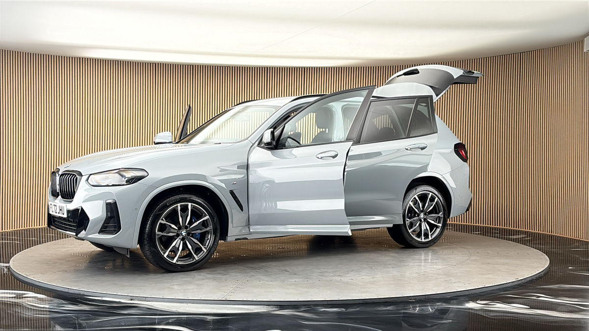 More views of BMW X3