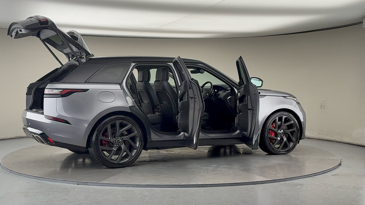 More views of Land Rover Range Rover Velar