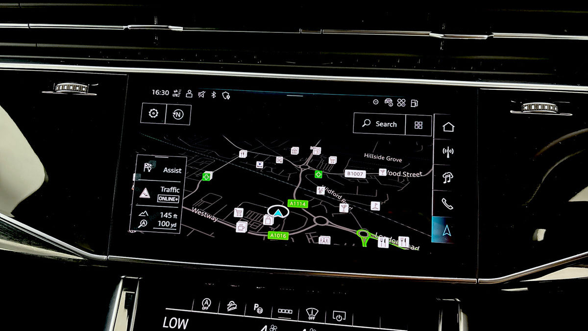 Audi SQ7 Image 17
