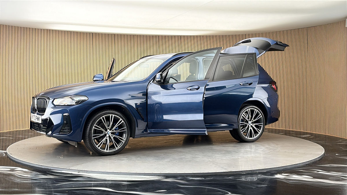 More views of BMW X3