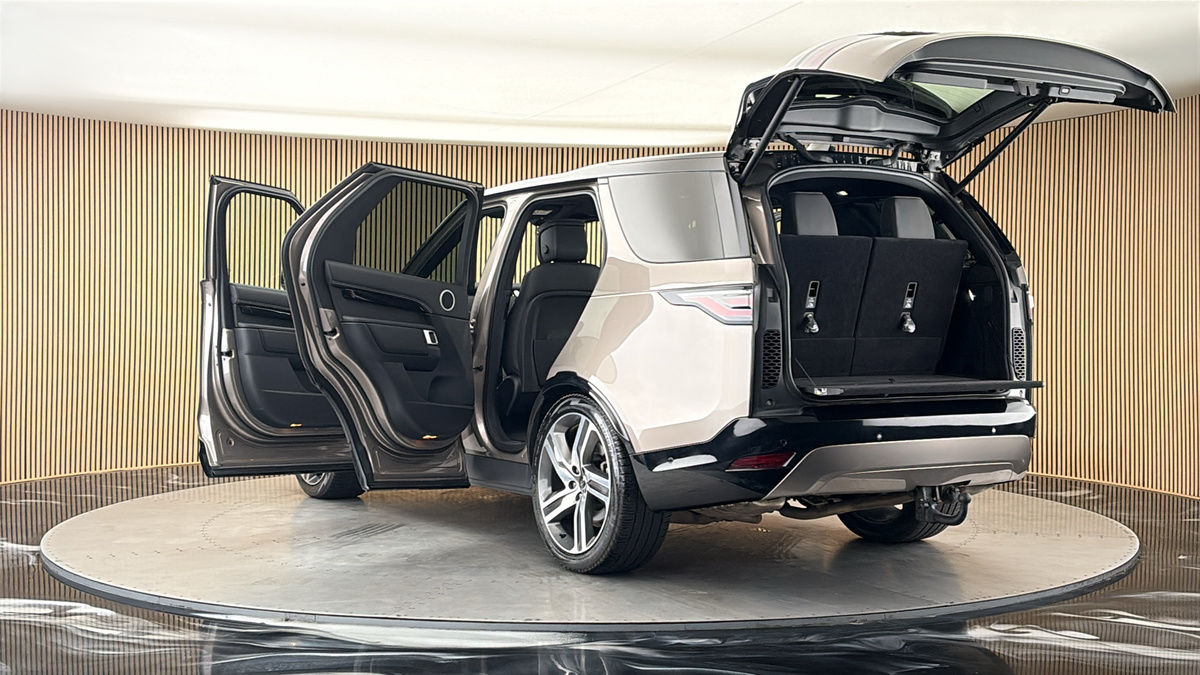 Land Rover Discovery Image 23