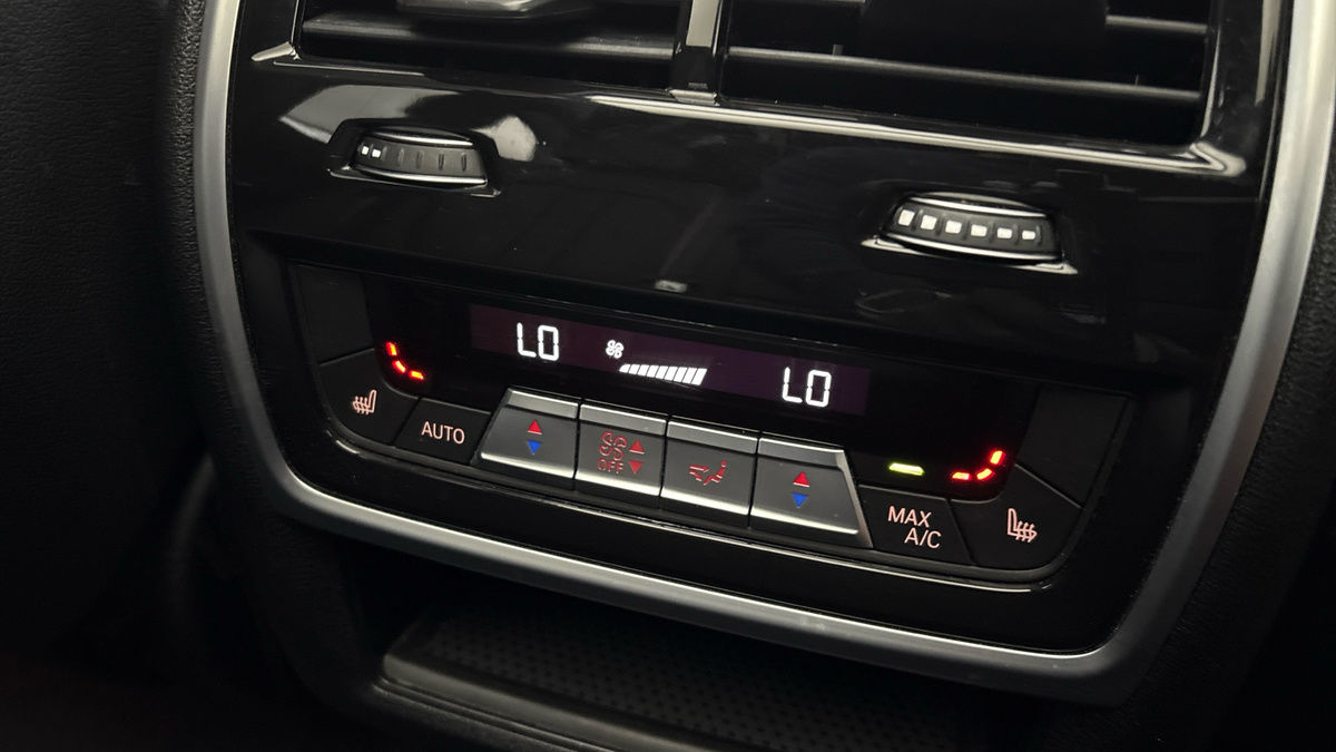 BMW X5 Image 30