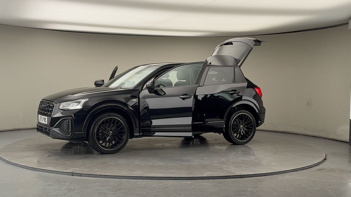 More views of Audi Q2