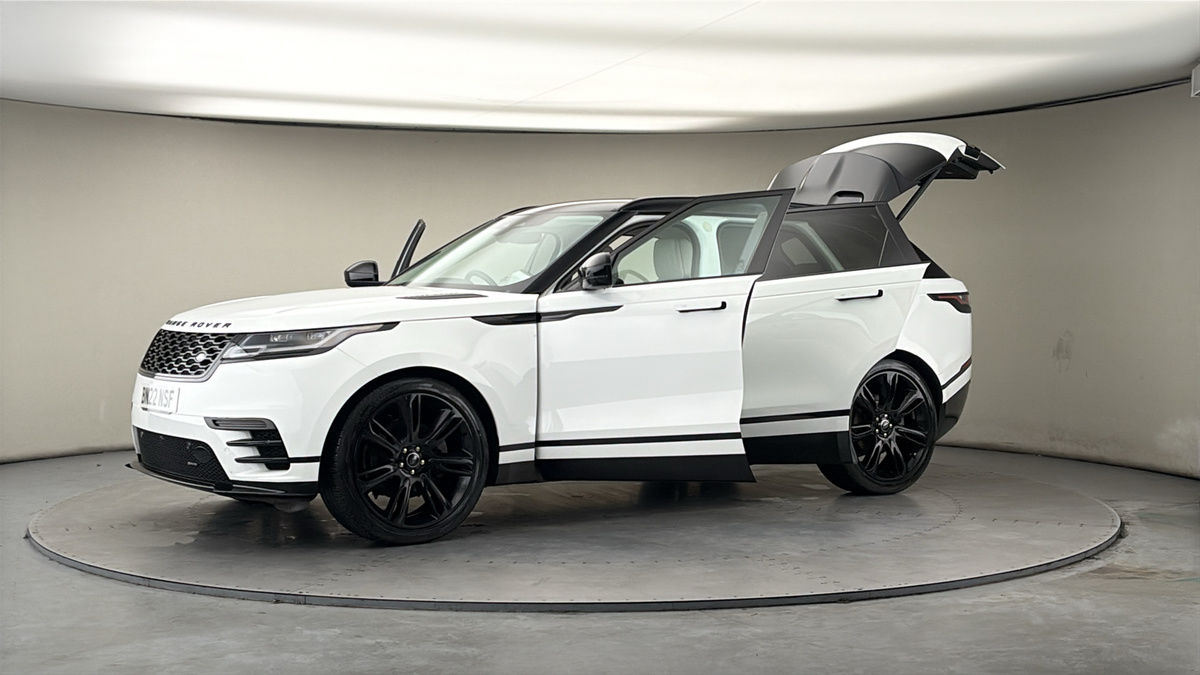 More views of Land Rover Range Rover Velar