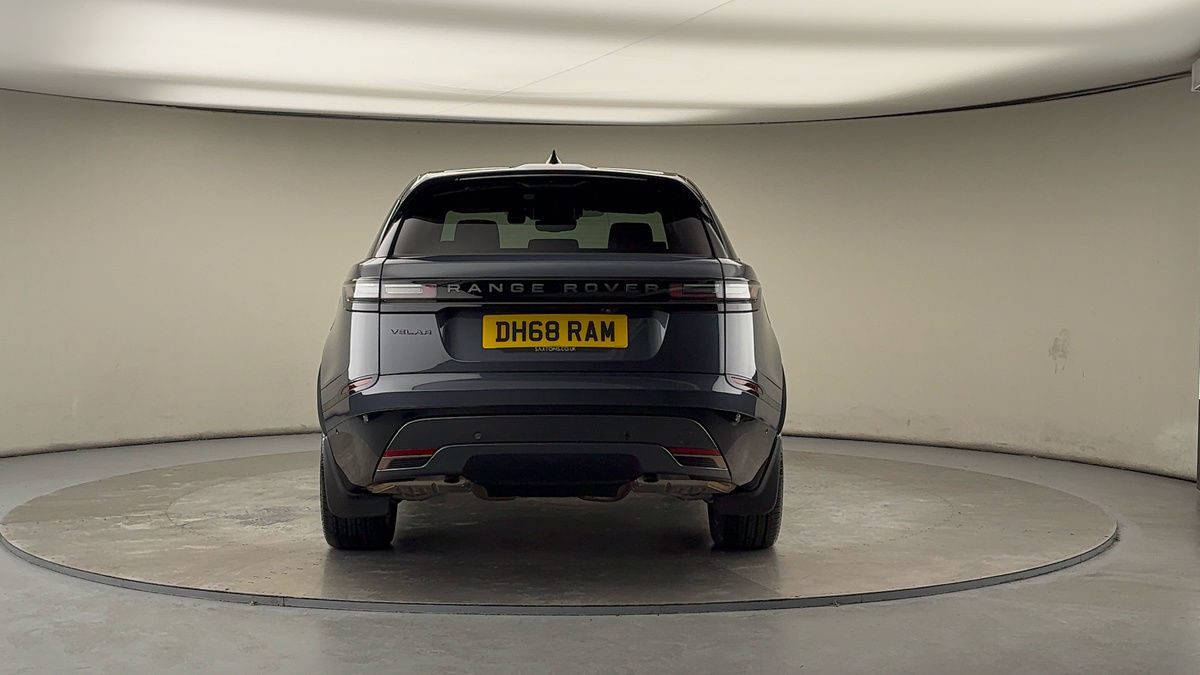 Land Rover Range Rover Velar Image 4