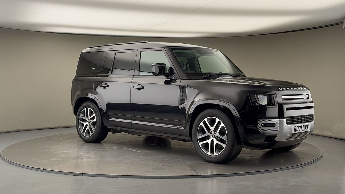 More views of Land Rover Defender 110