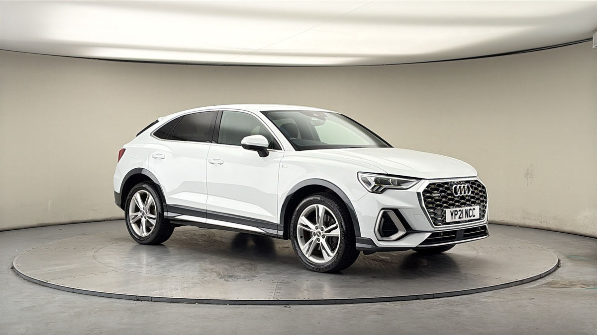 More views of Audi Q3