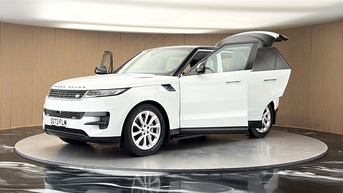 Land Rover Range Rover Sport Image 22
