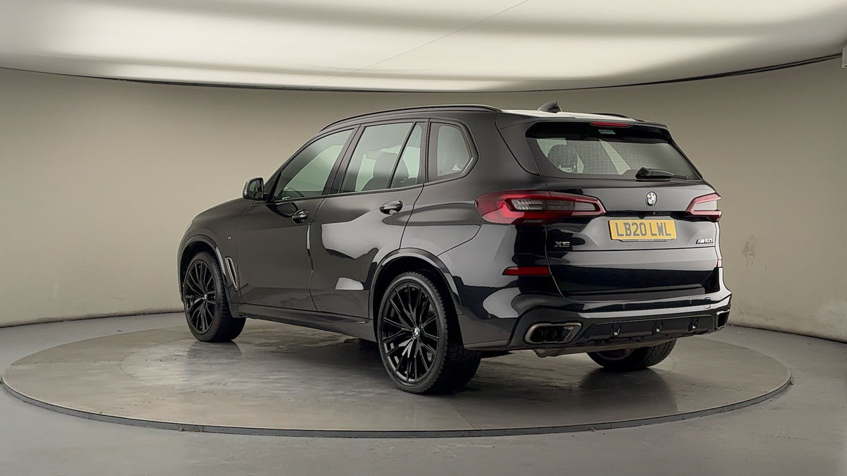 BMW X5 Image 2