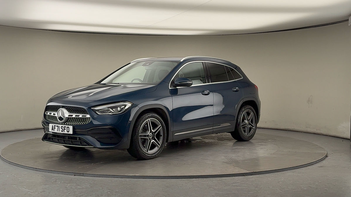 Mercedes-Benz GLA Image 20