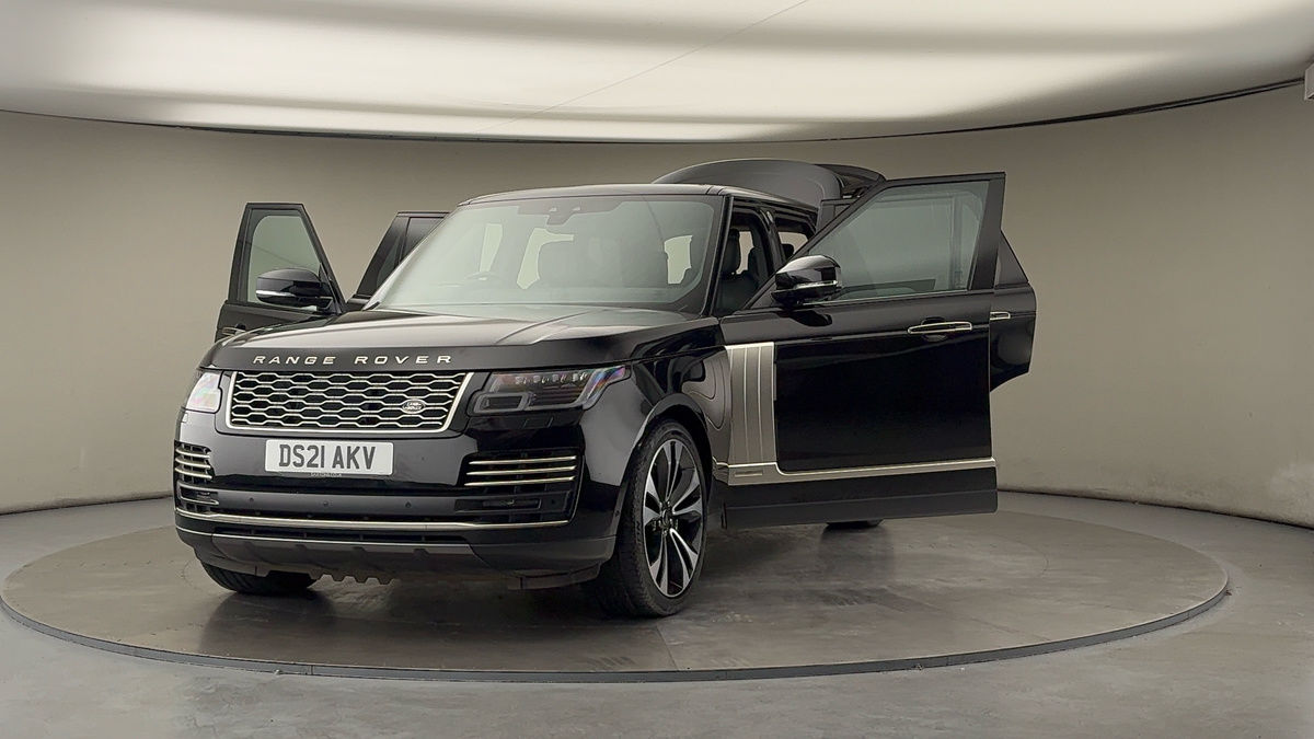 More views of Land Rover Range Rover