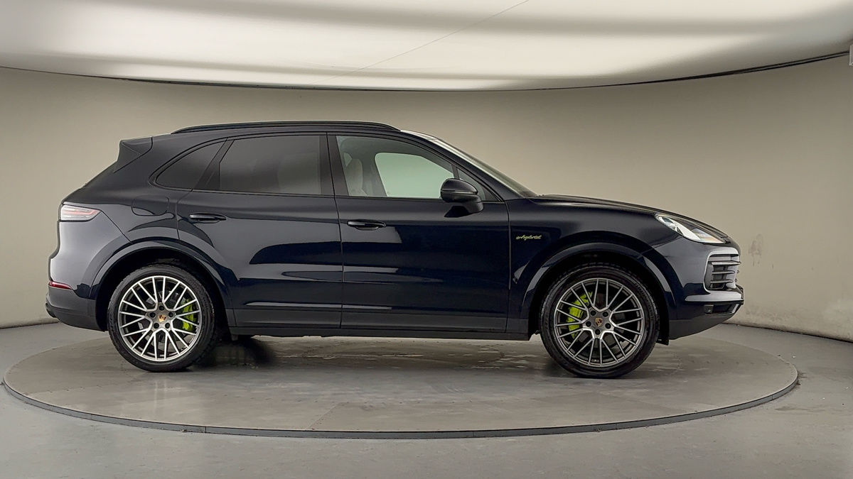 More views of Porsche Cayenne