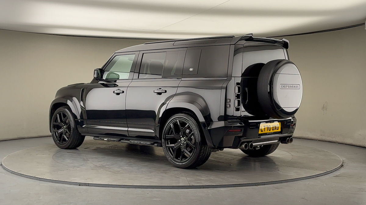 More views of Land Rover Defender 110