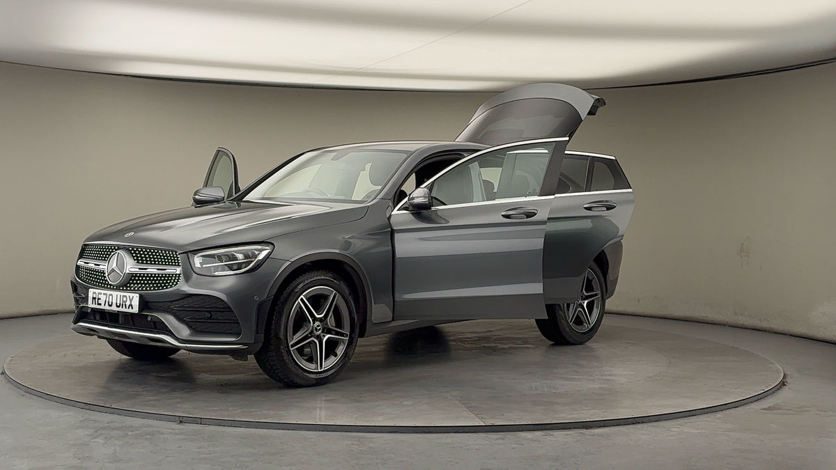 More views of Mercedes-Benz GLC