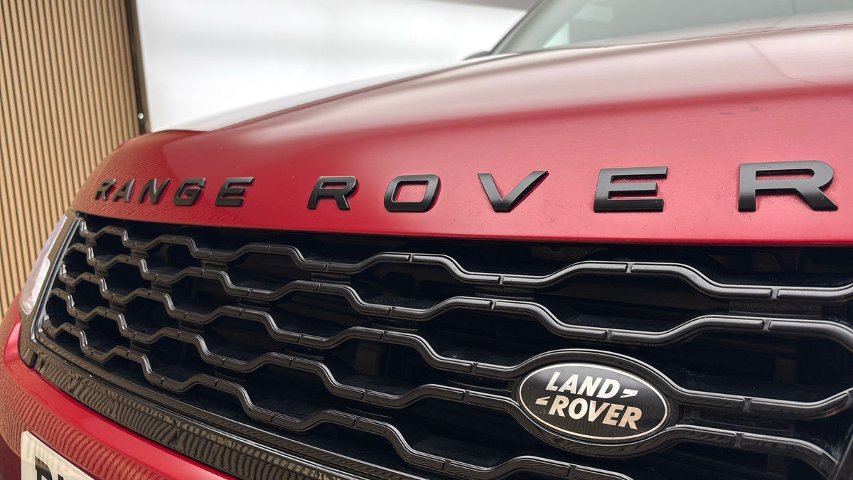 Land Rover Range Rover Sport Image 24